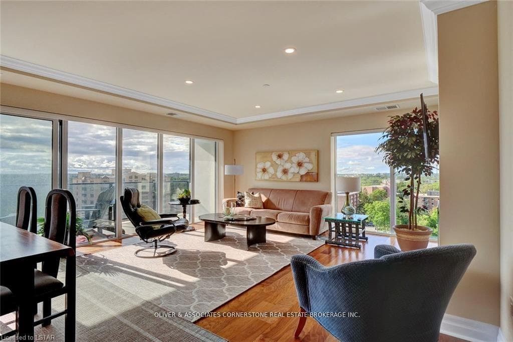 505 Talbot Street Unit 1201 photo 5