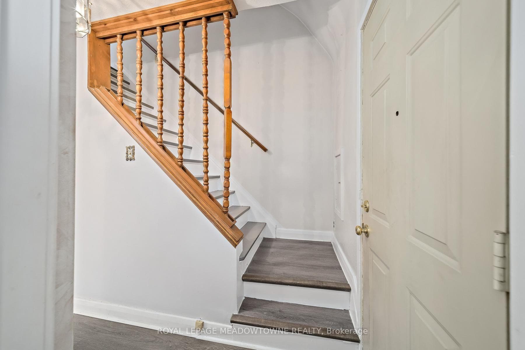 27 Hatfield Crescent photo 19