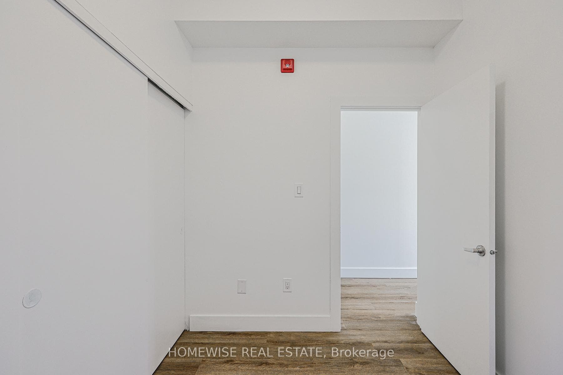 3020 Dundas Street Unit 201 photo 18