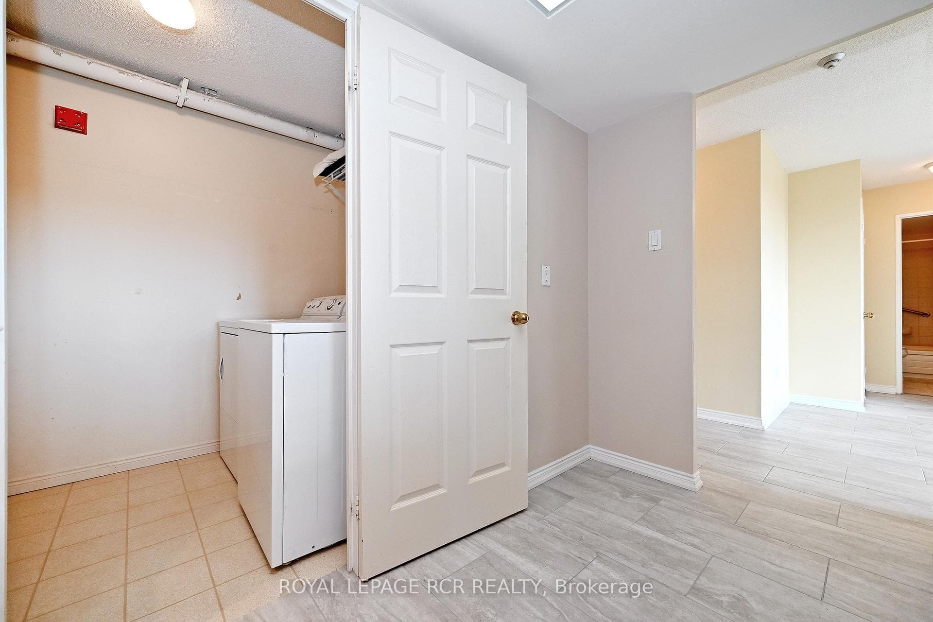 14924 Yonge Street Unit 509 photo 16