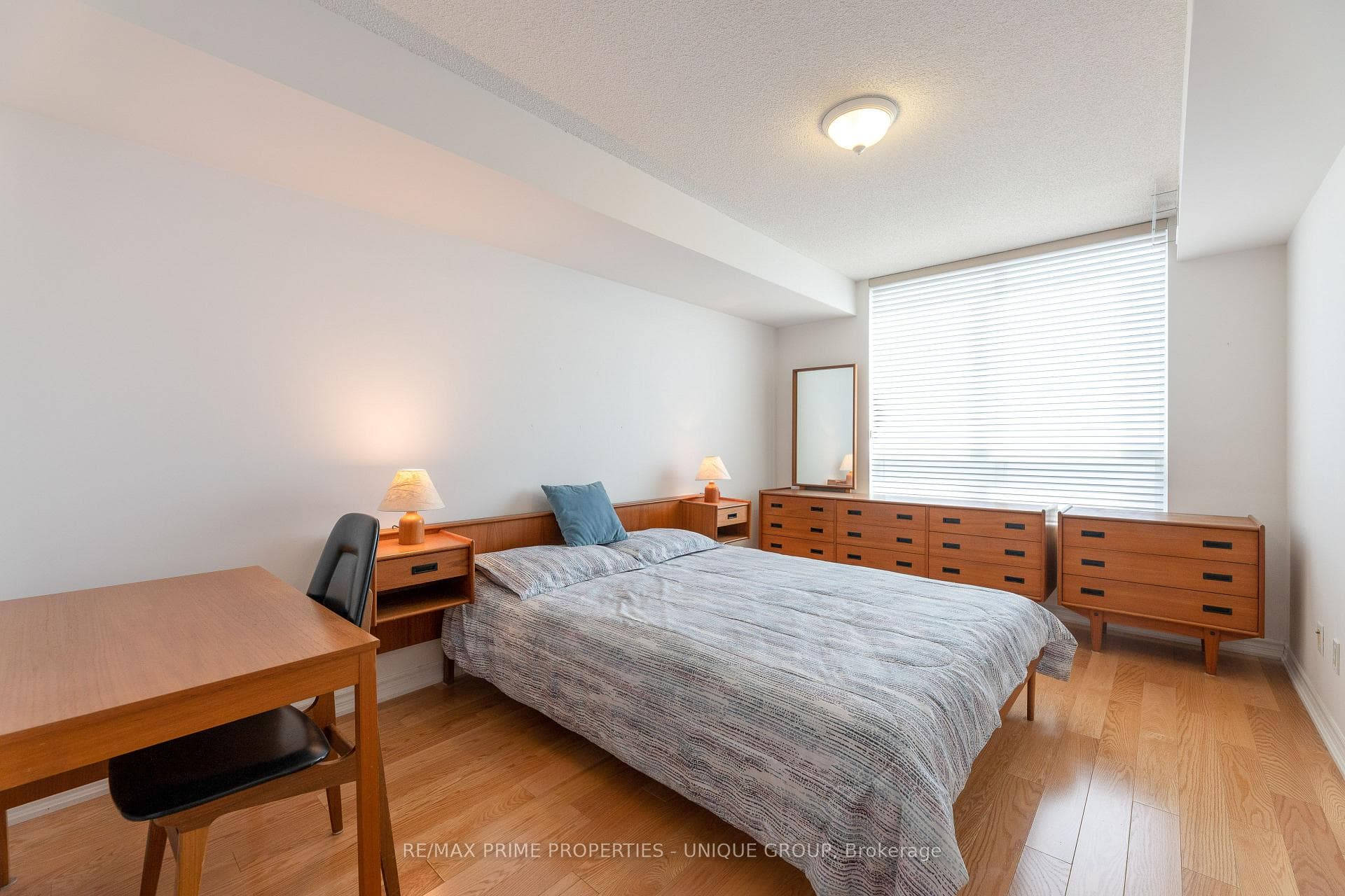 61 Town Centre Court Unit 2102 photo 17
