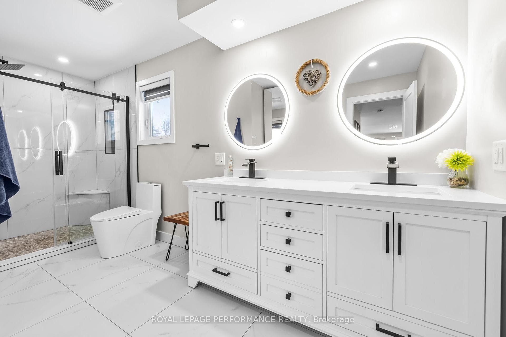 7028 Shadow Ridge Drive photo 24