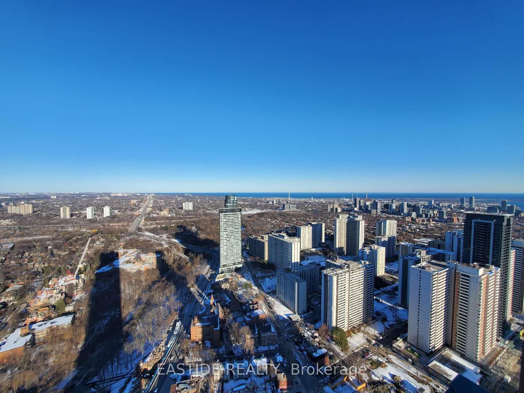 395 Bloor Street Unit 4910 photo 12