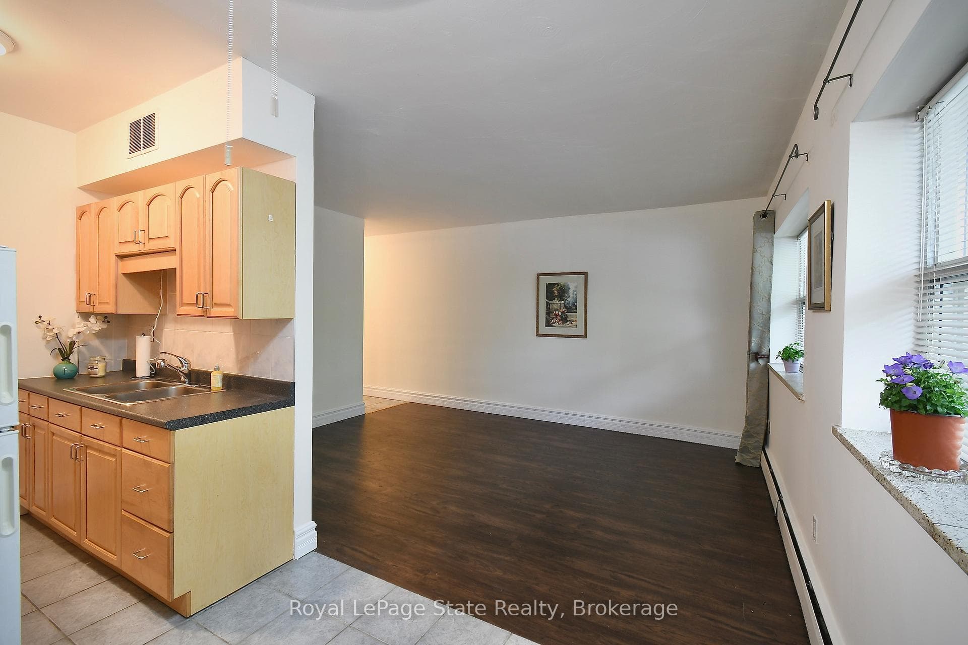 101 Queen Street Unit 104 photo 10