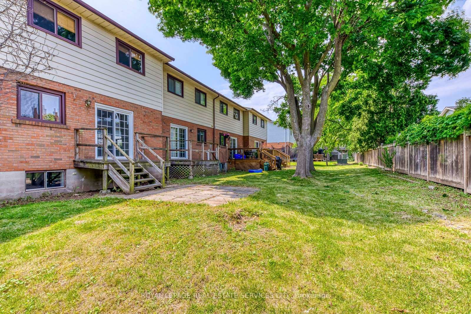 679 Cumberland Avenue photo 18