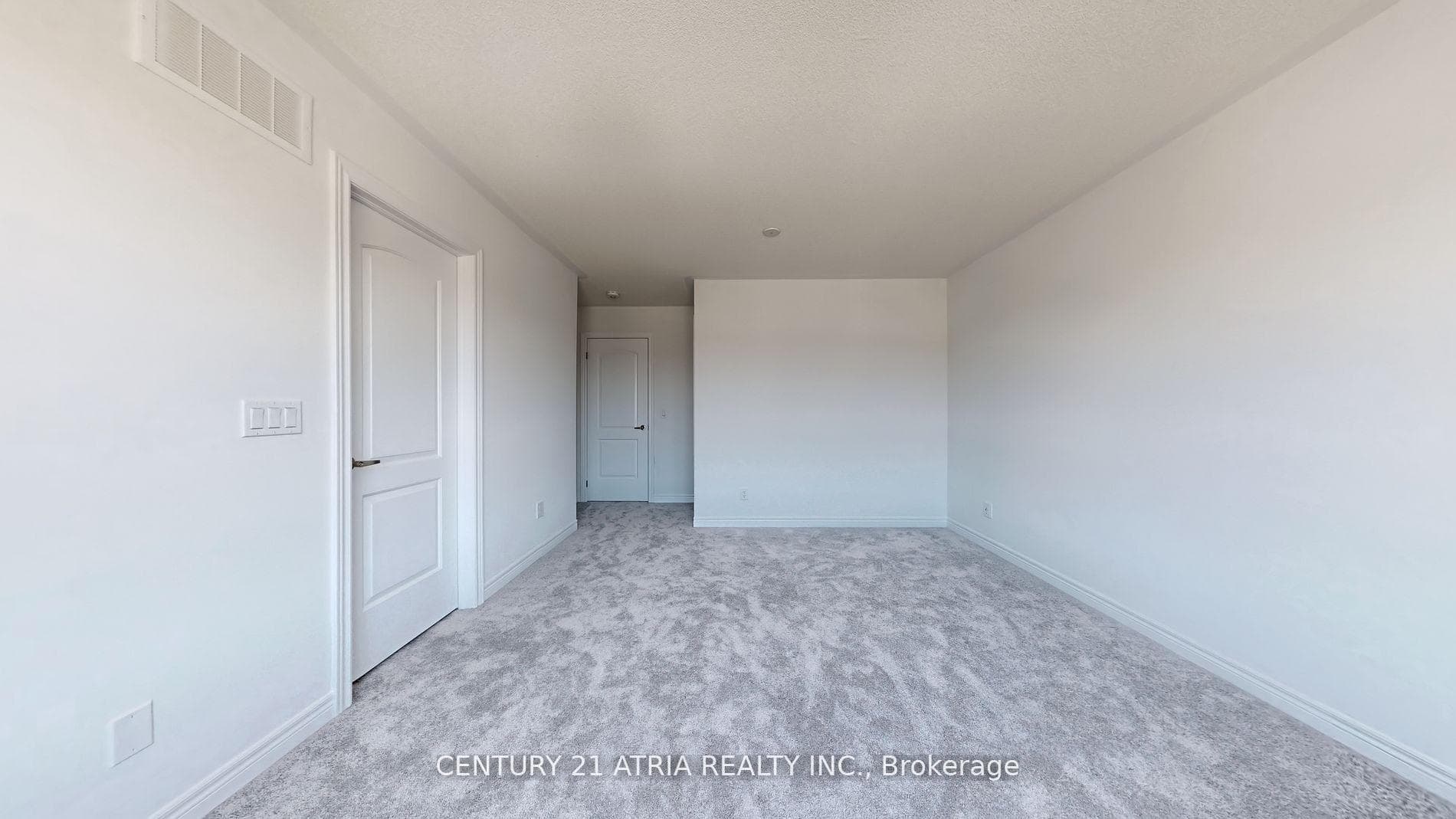 150 Lageer Drive photo 24