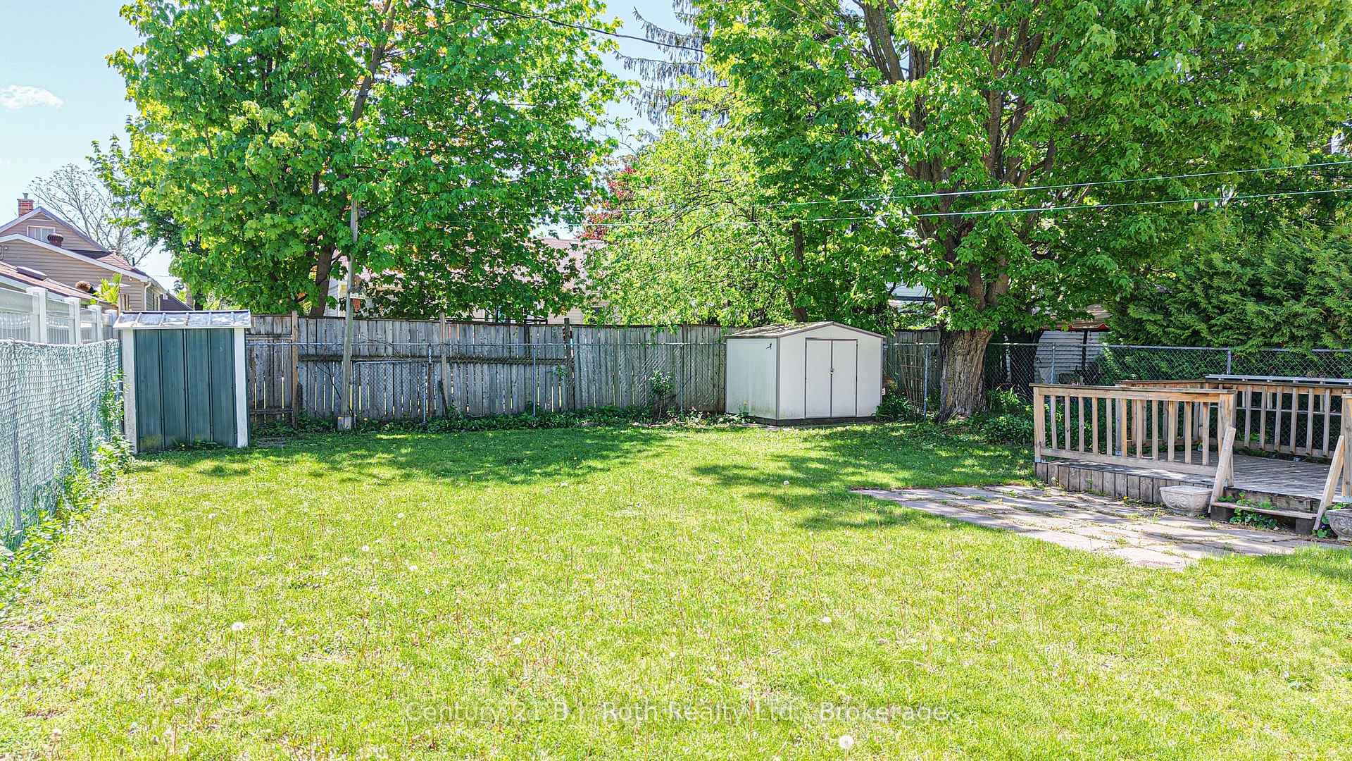 337 Colborne Street photo 5