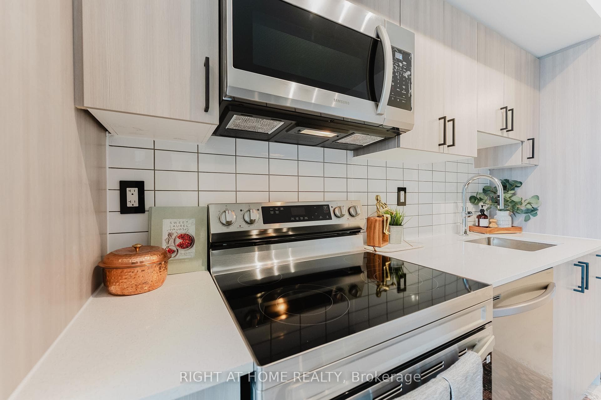 1010 Sandy Beach Road Unit 215 photo 2