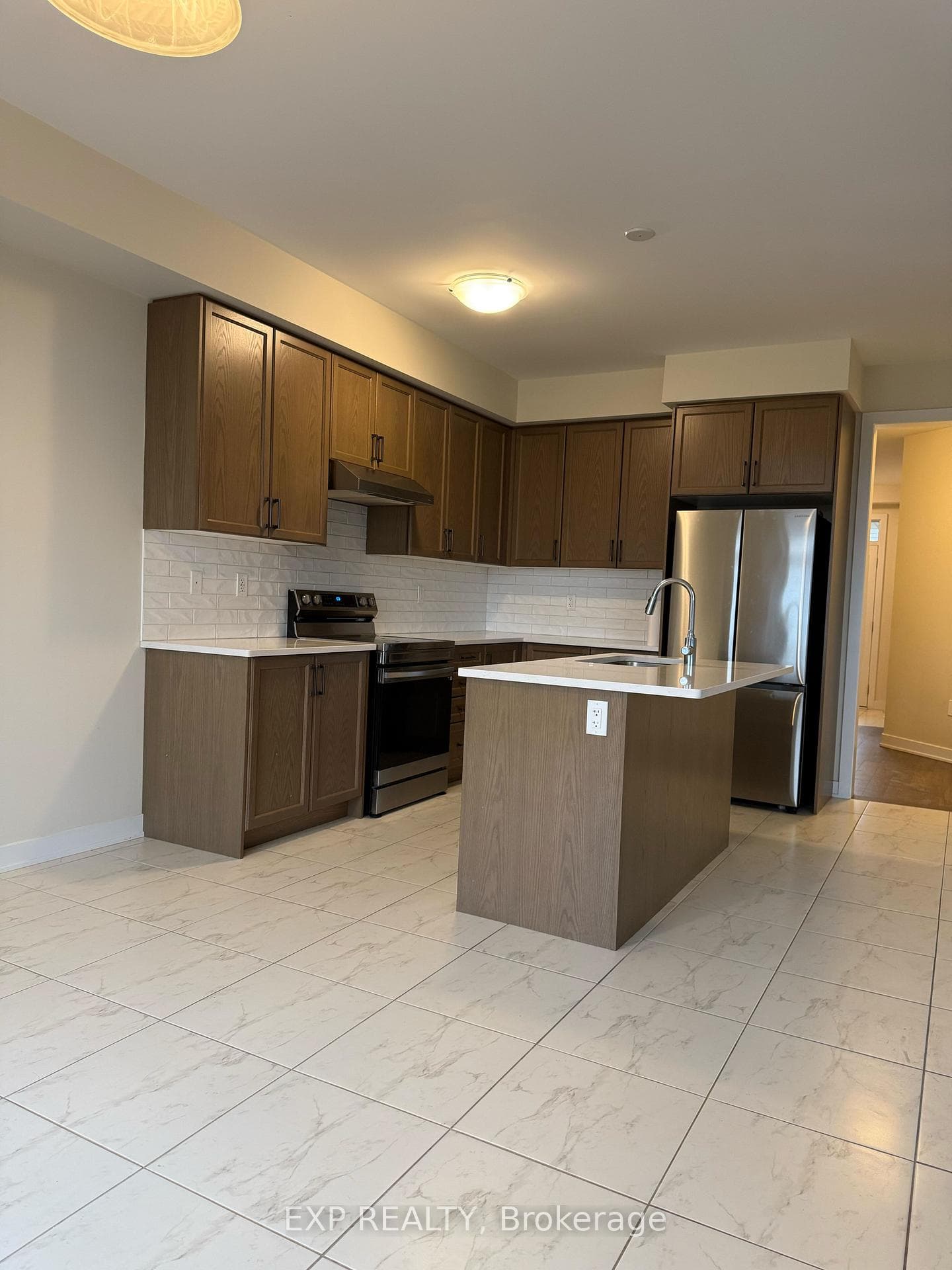 21 Starboard Crescent photo 6