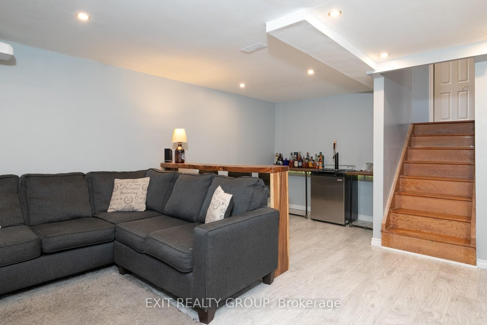 50 Sidney Crescent photo 20
