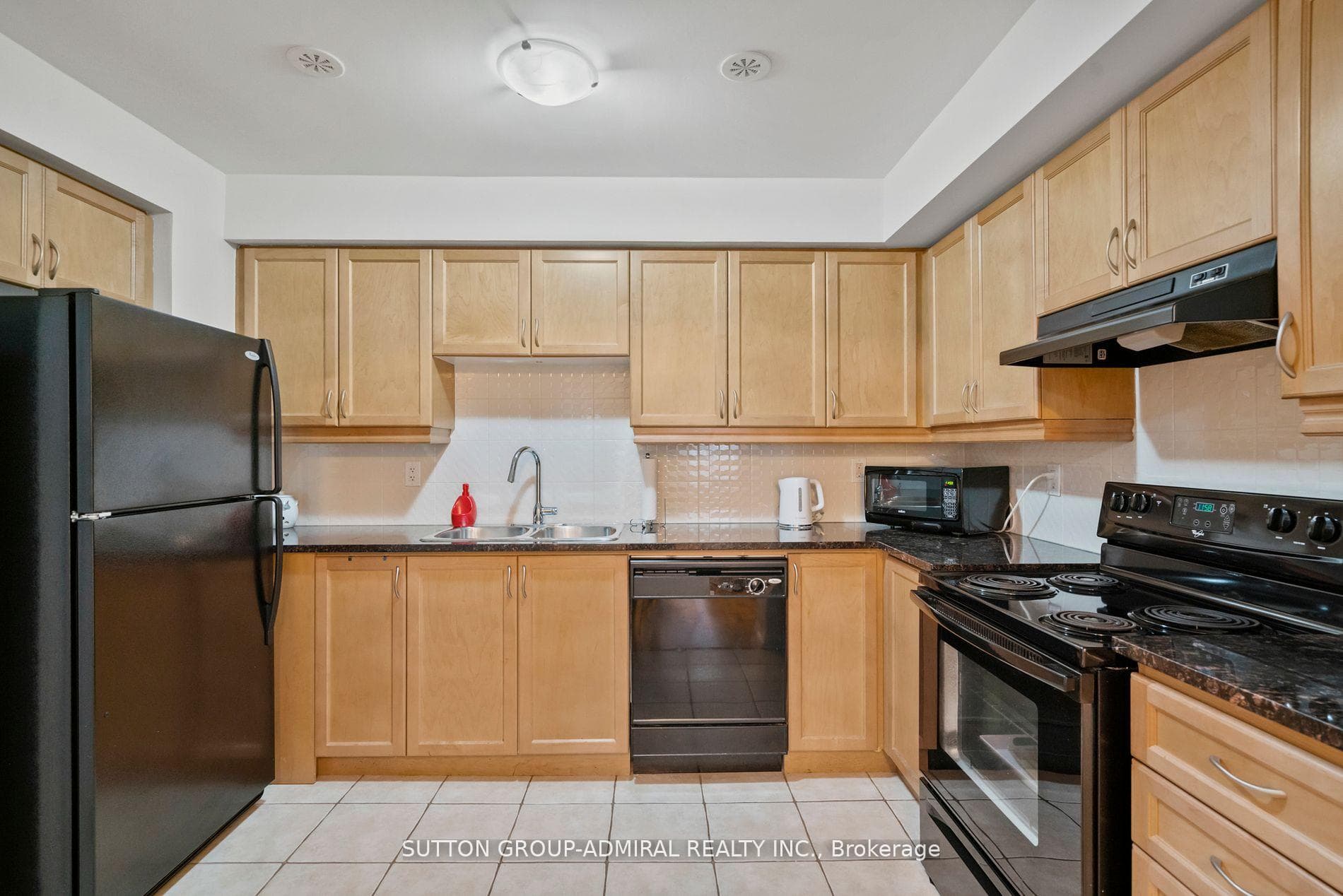 20 Mendelssohn Street Unit 12 photo 6