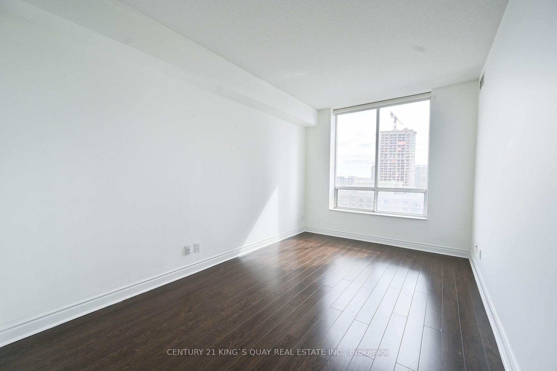 1101 Leslie Street Unit 1602 photo 17