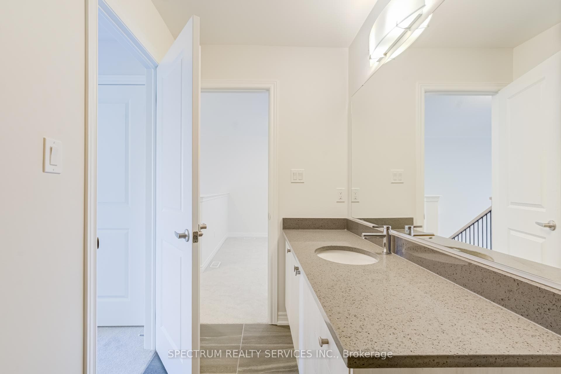 77 Muzzo Drive photo 37