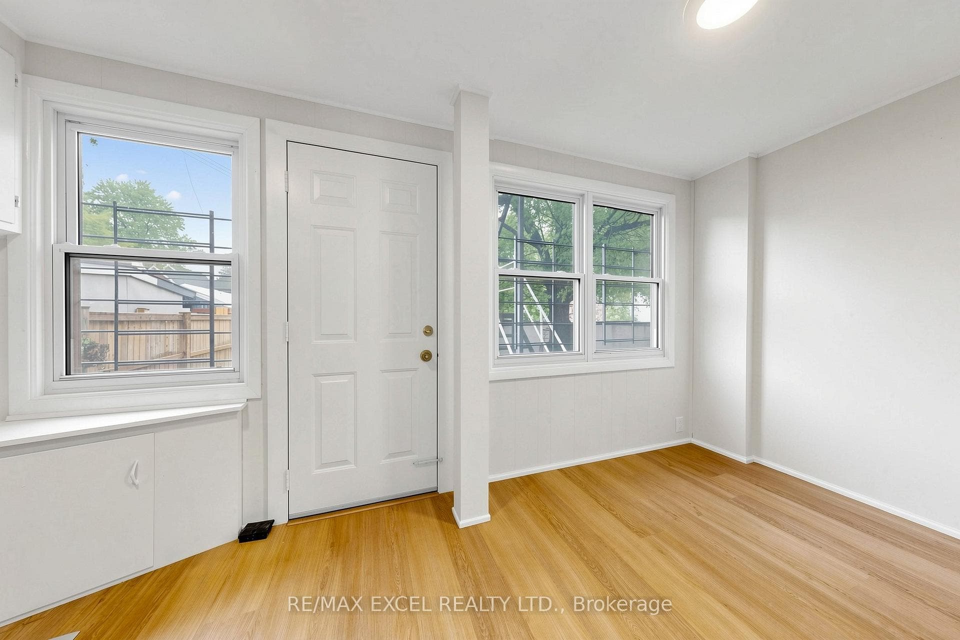 259 Victoria Avenue Unit Main photo 13