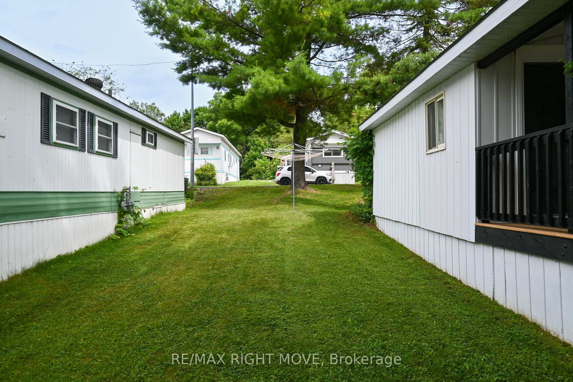 26 Dunn Avenue Unit 10 photo 21