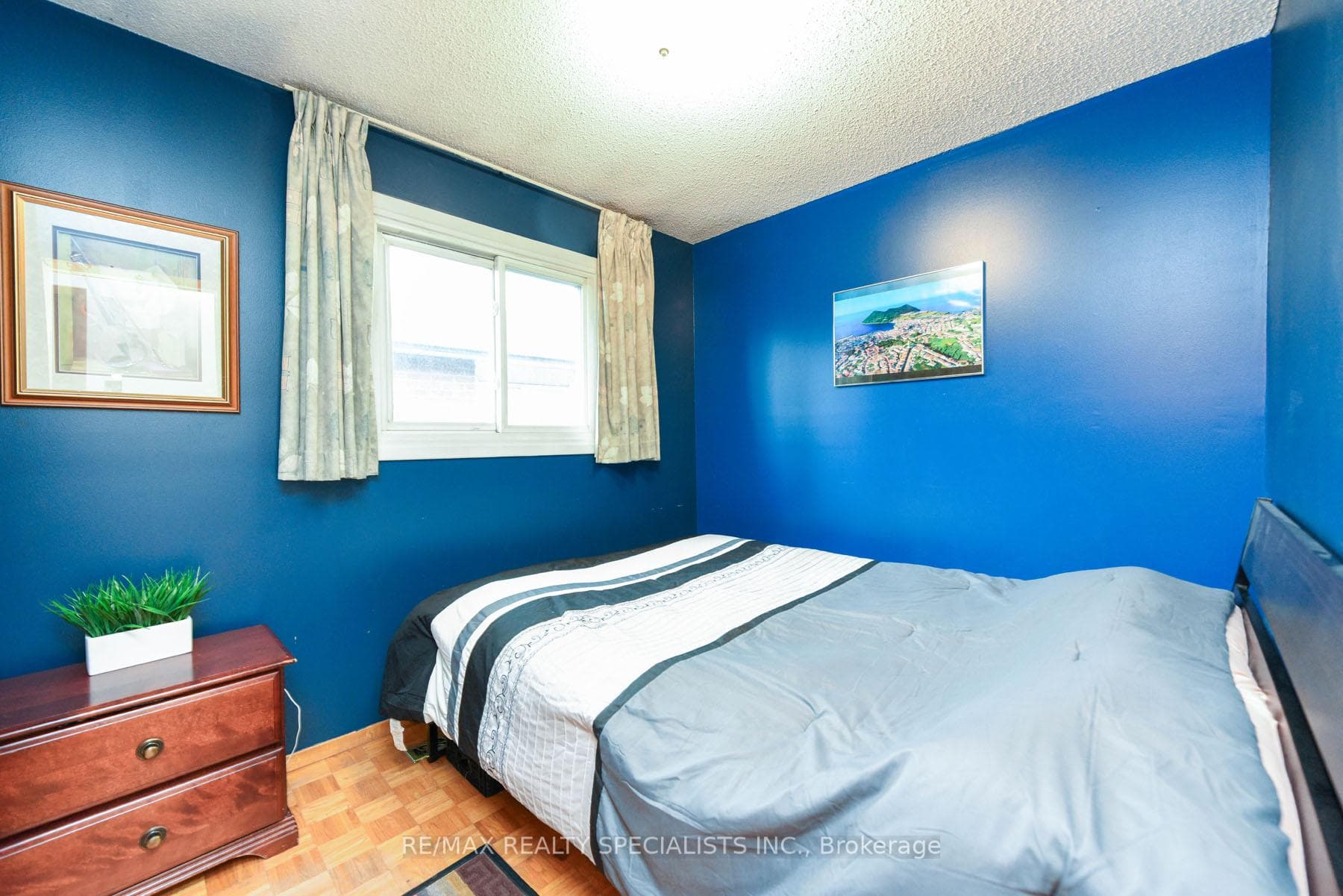 4260 Poltava Crescent photo 26