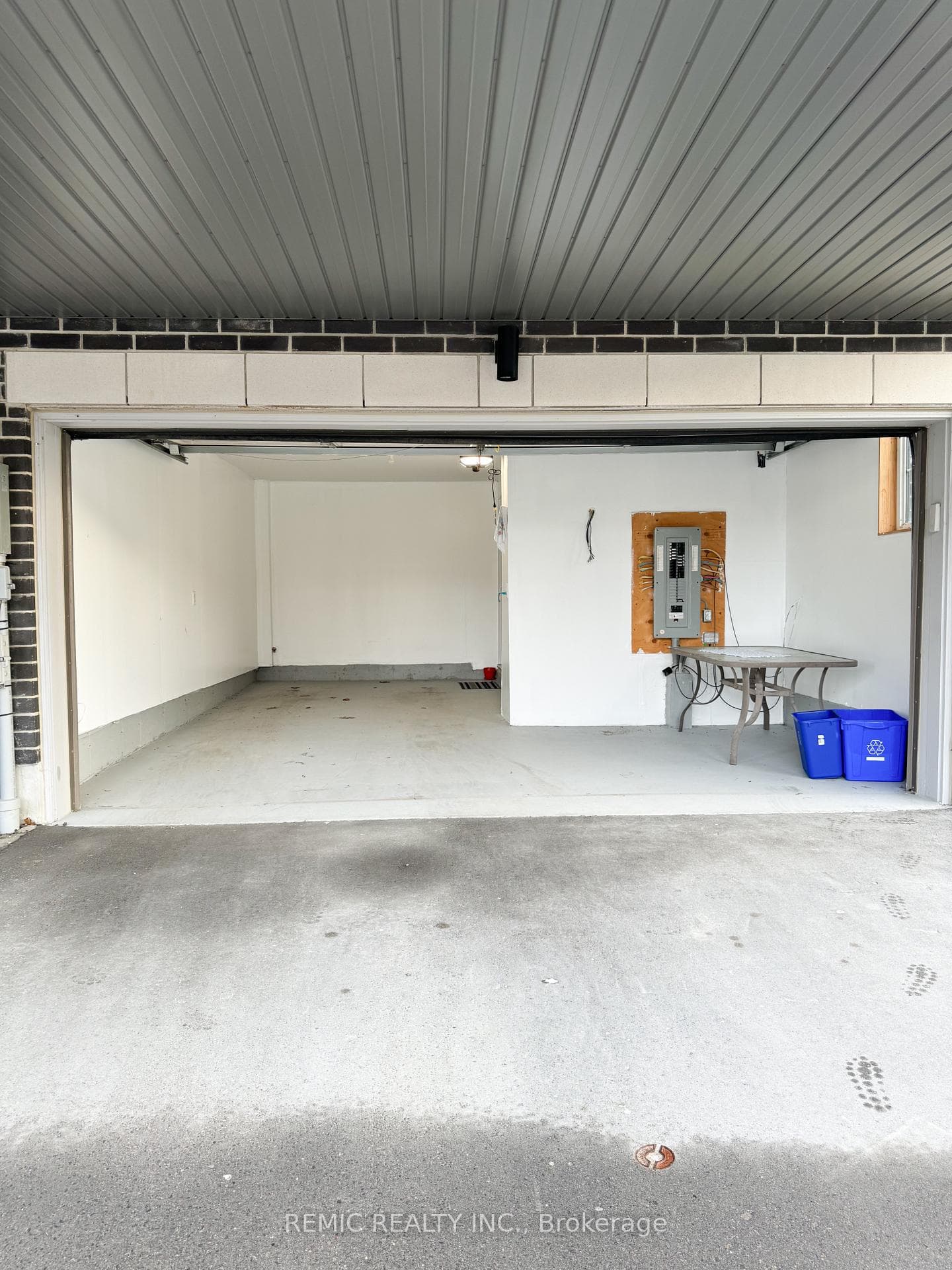 36 Clarington Boulevard photo 30