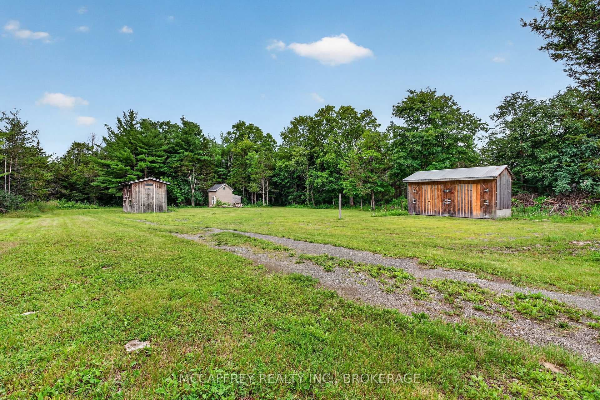 280 DENRIDGE Road photo 41