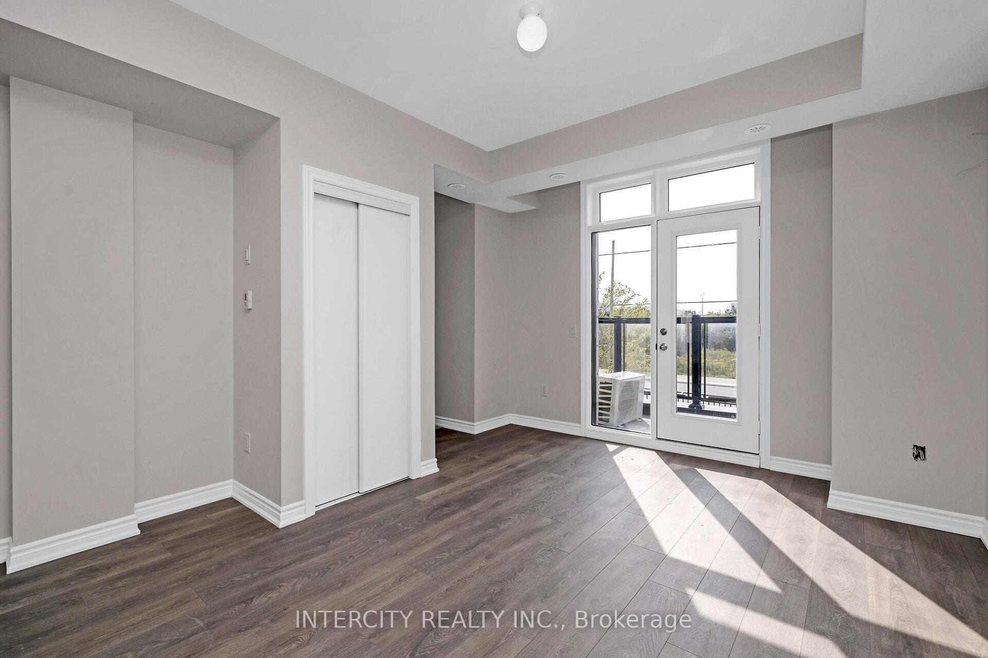 30 Halliford Place Unit 205 photo 11