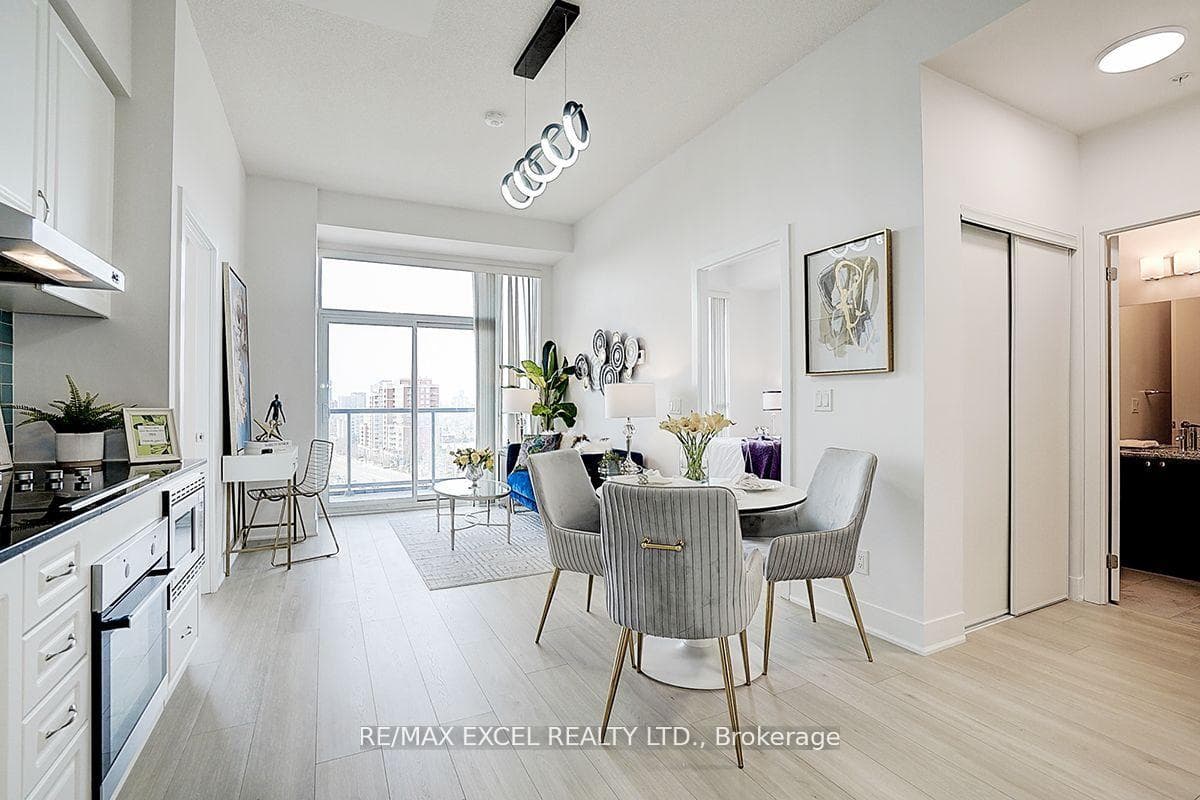 7 Kenaston Gardens Unit Lph5 photo 6