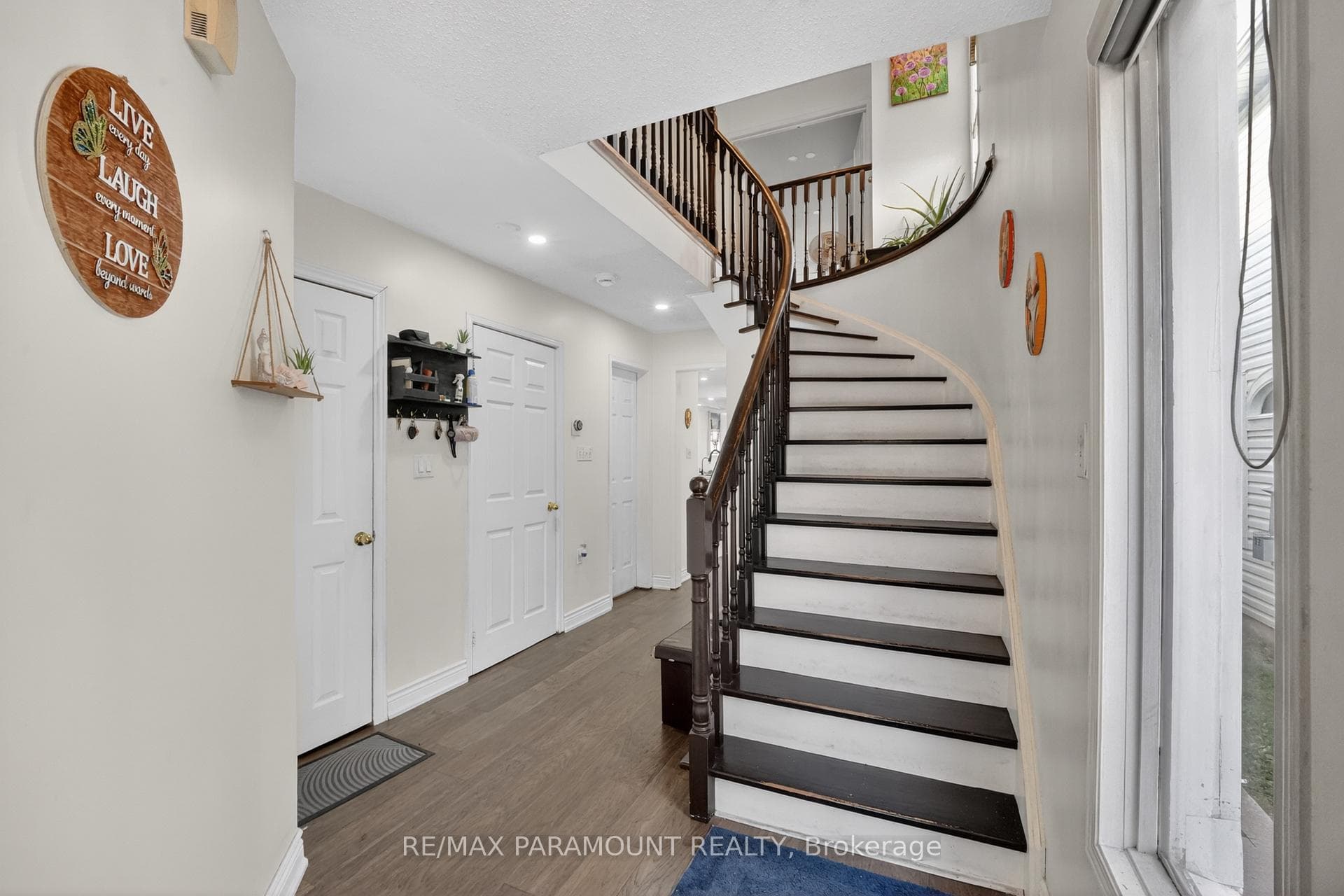 271 Pressed Brick Drive photo 4