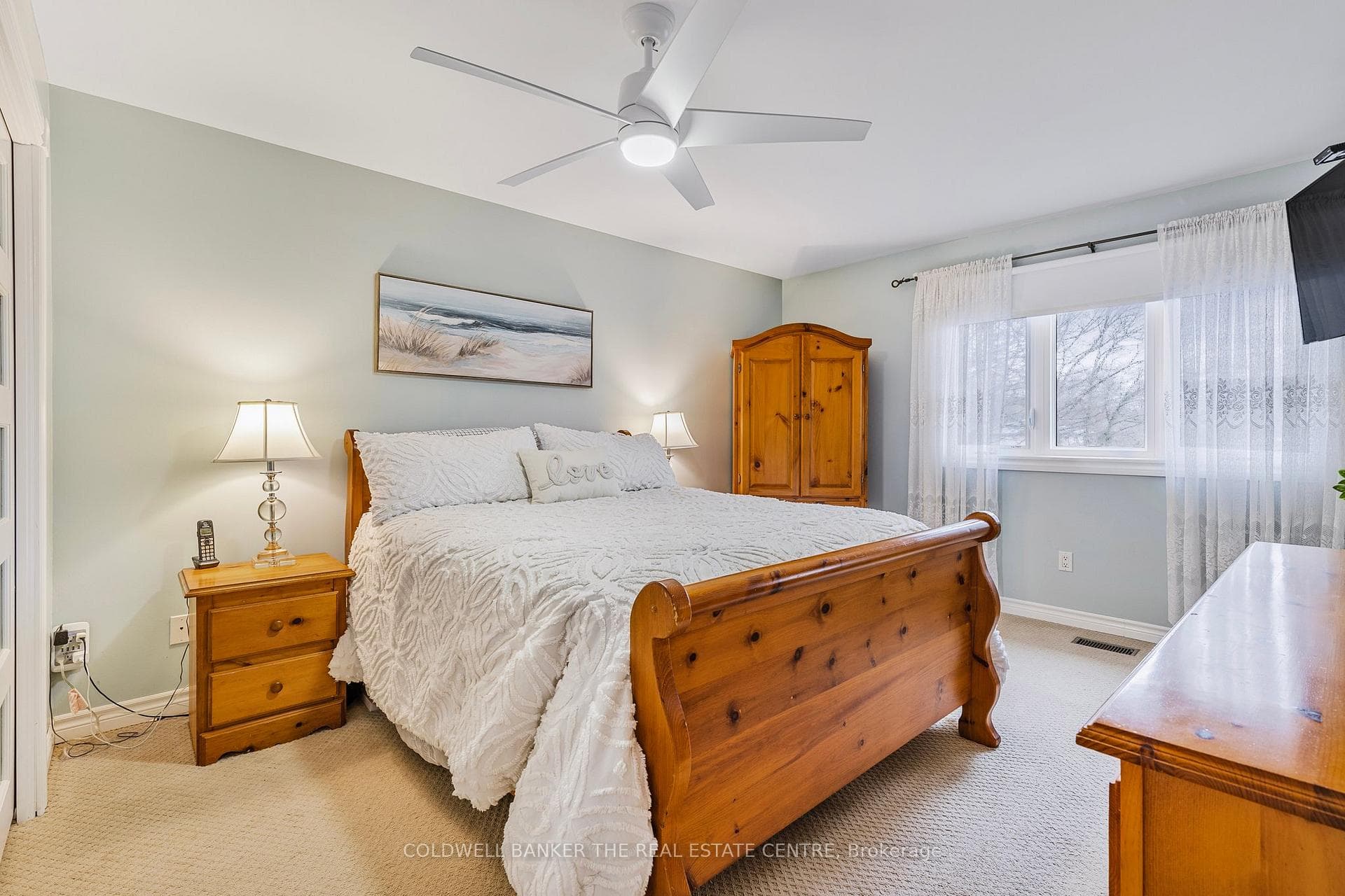 869 Sparrow Road photo 18
