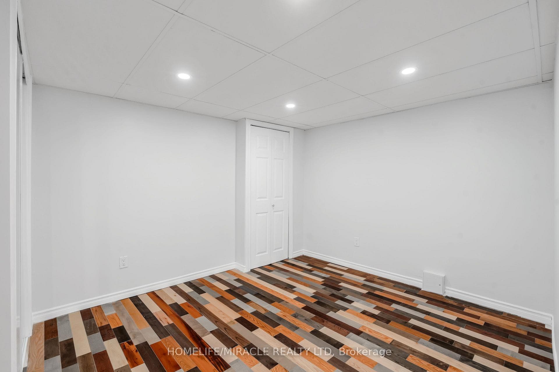7836 Hoptree Road photo 43