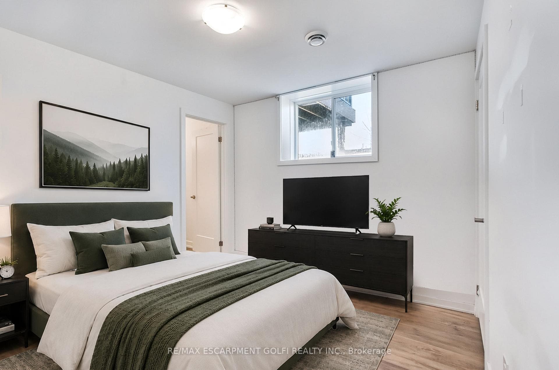 4263 FOURTH Avenue Unit 212 photo 6