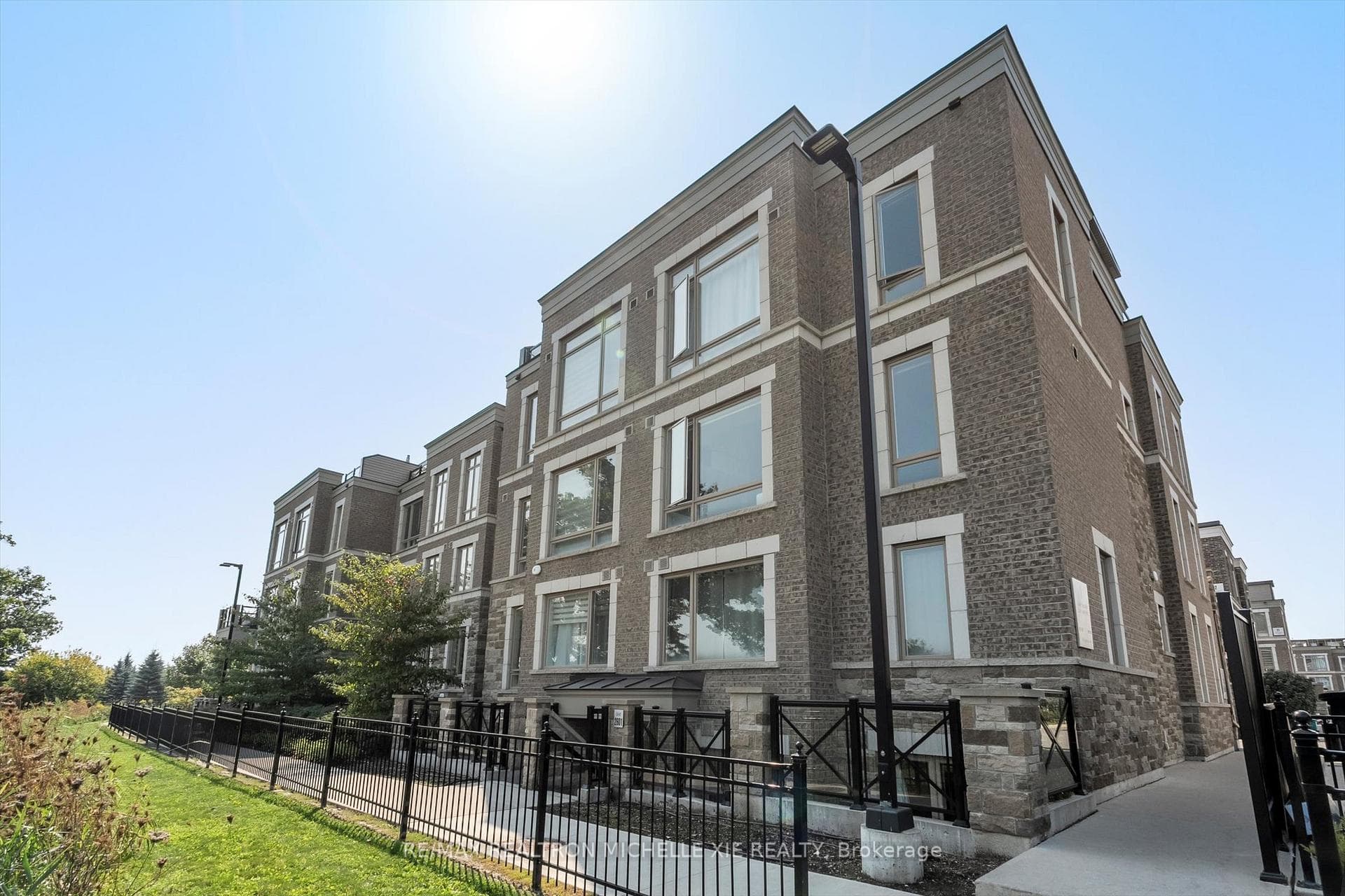 1 Gable Hurst Way Unit 2604 photo 20