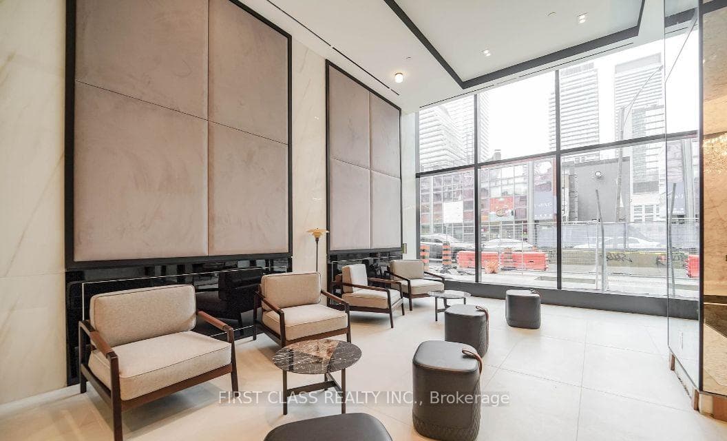 8 Wellesley Street Unit 3610 photo 3