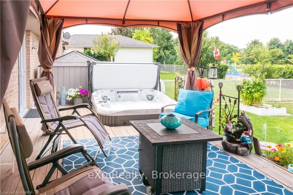 923 LIMESTONE Drive photo 25
