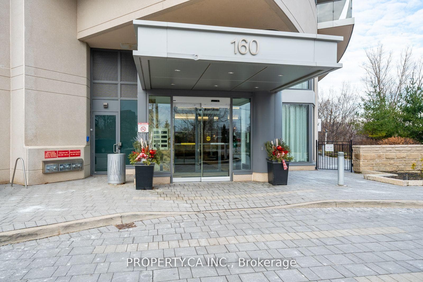 160 Vanderhoof Avenue Unit 601 photo 26