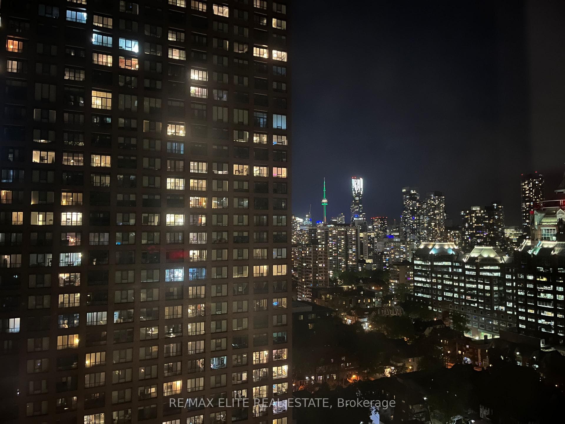 395 Bloor Street Unit 1811 photo 19