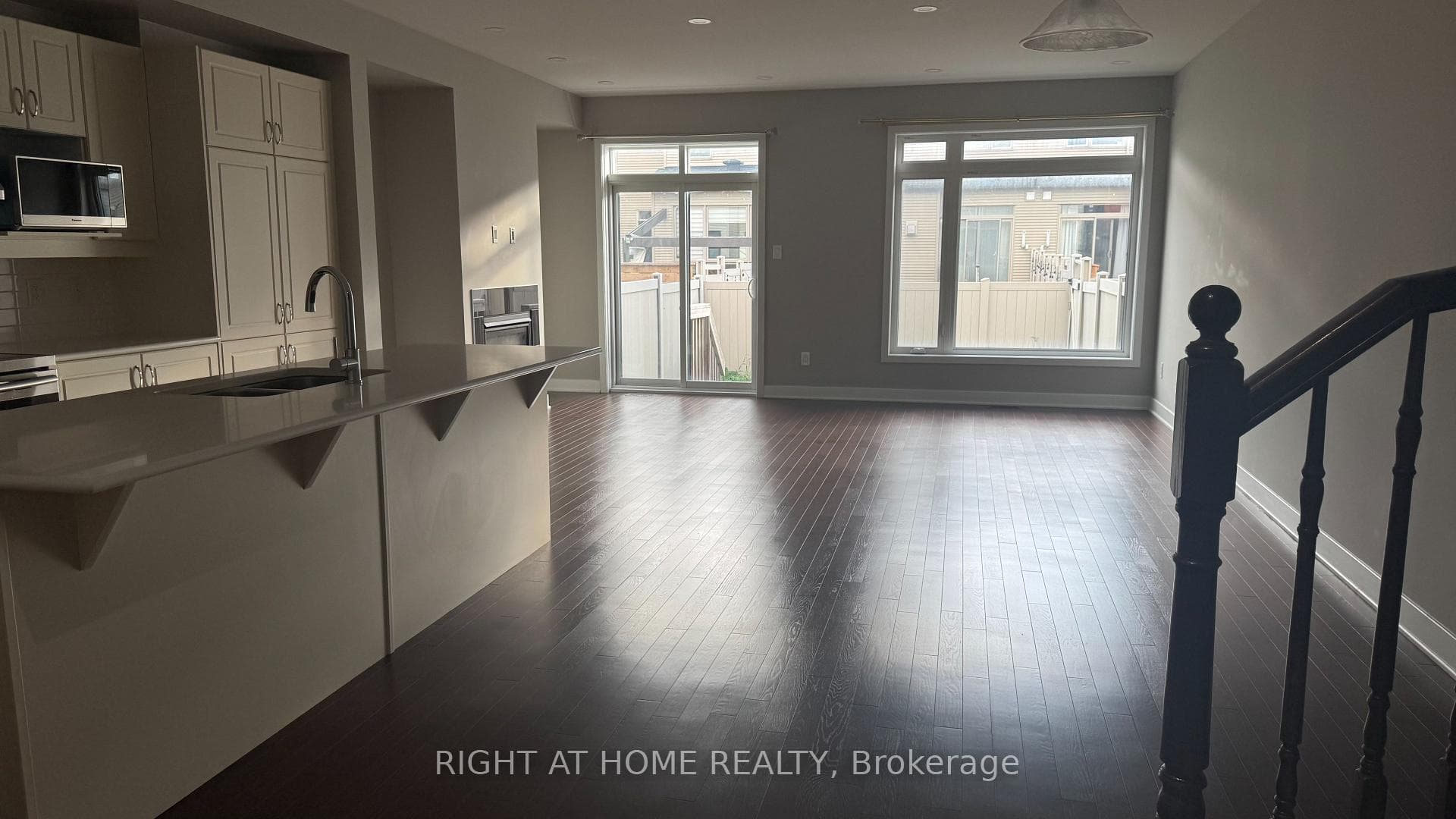 771 TWIST Way photo 9