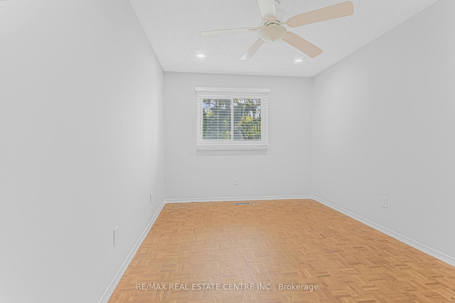 1330 Trowbridge Drive Unit 16 photo 21