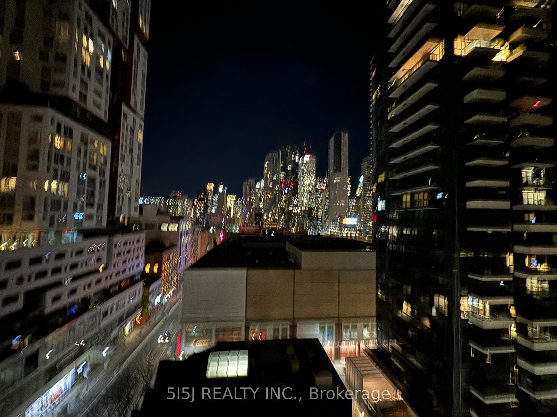 125 Peter Street Unit 1008 photo 12
