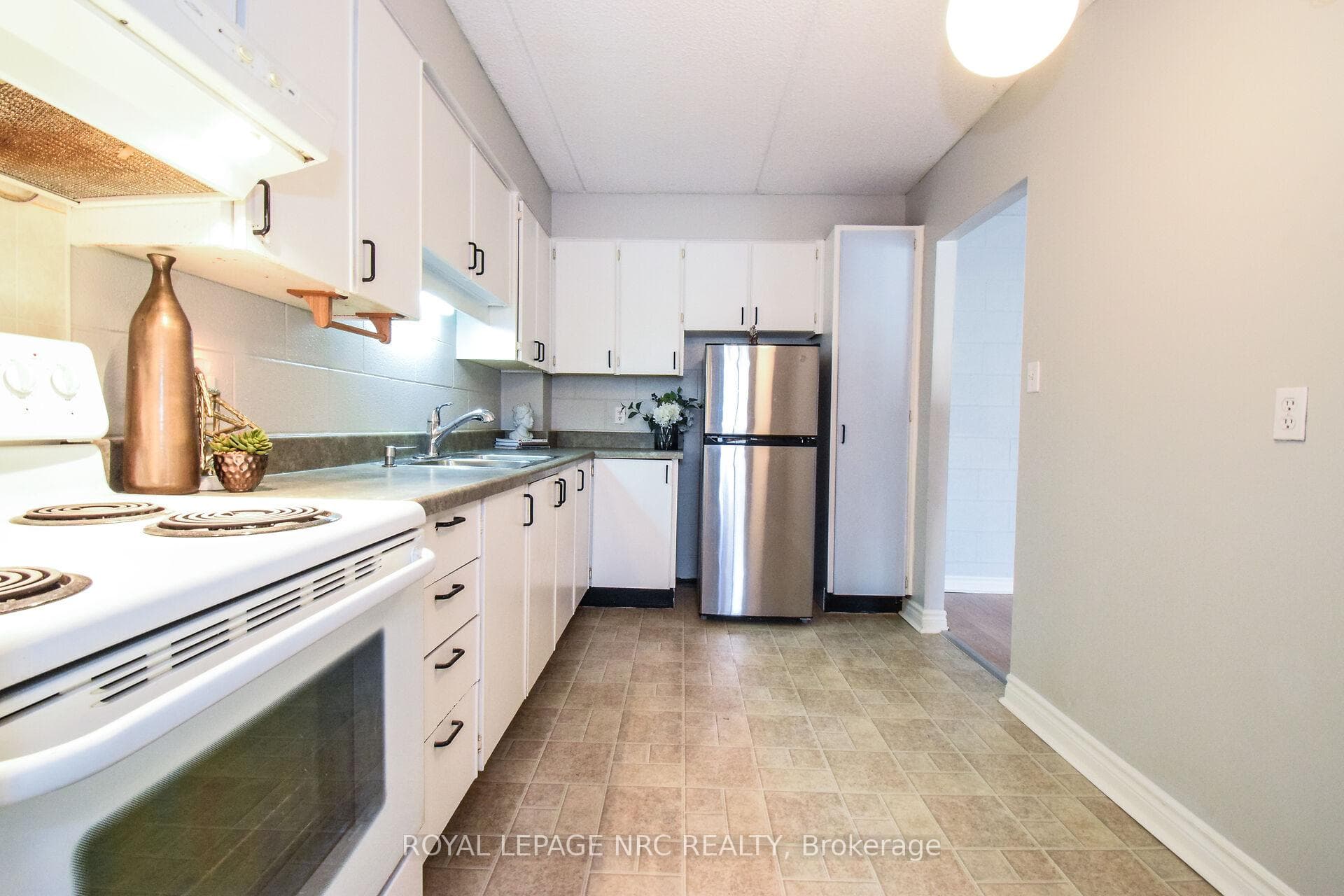 6 Westlake Lane Unit 212 photo 15