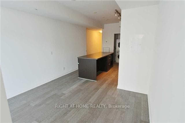 8 Mercer Street Unit 1903 photo 7