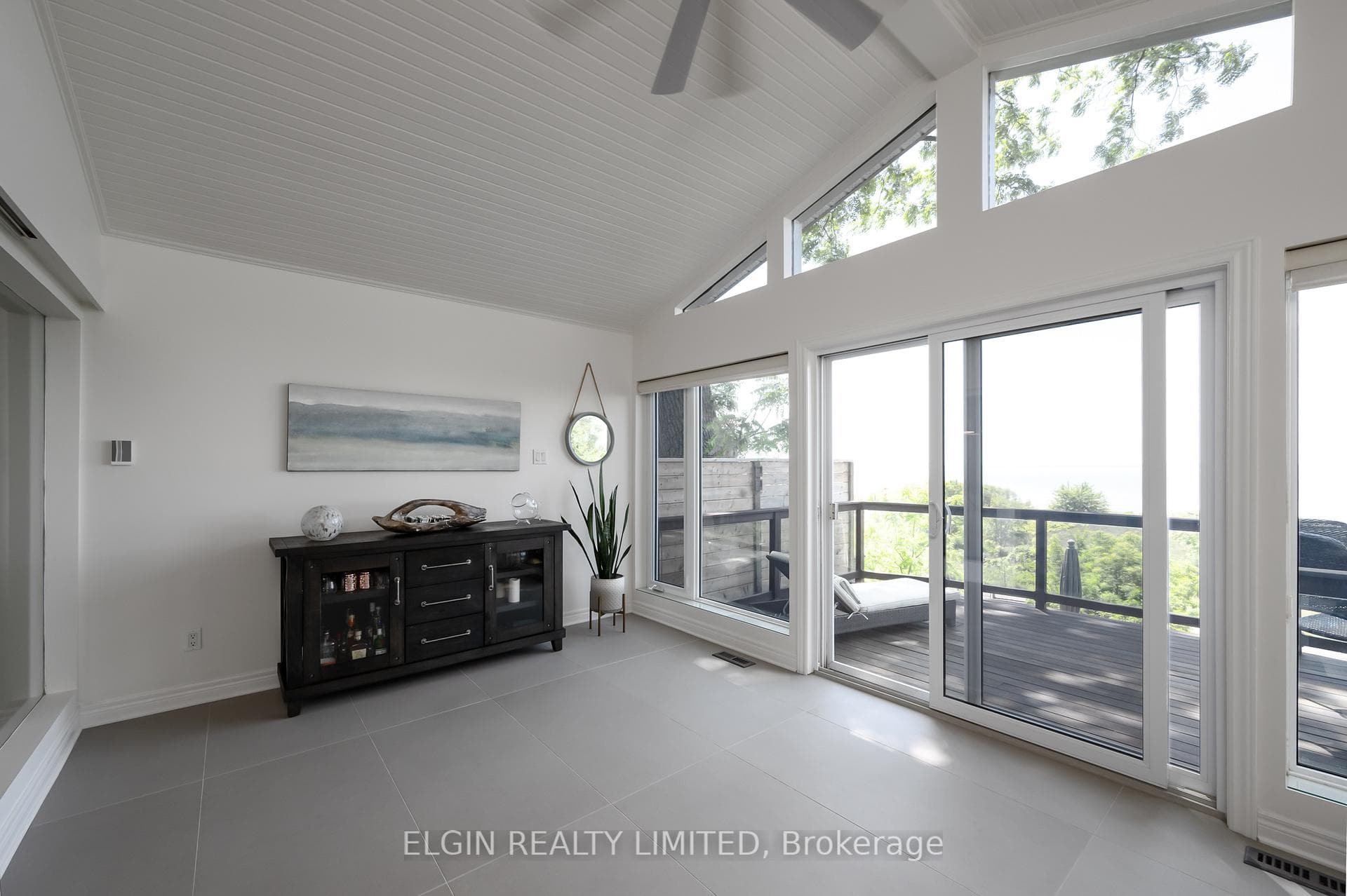 506 Lower Spring Street photo 25