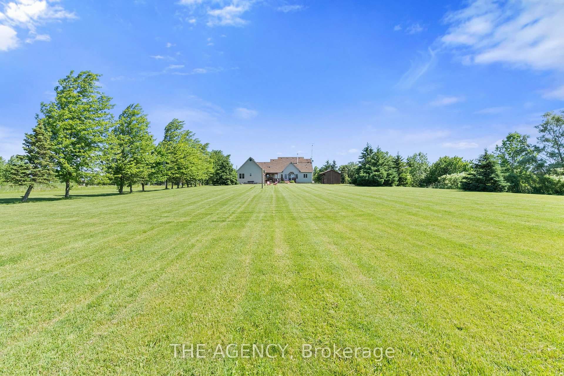 98 Smith Road photo 36
