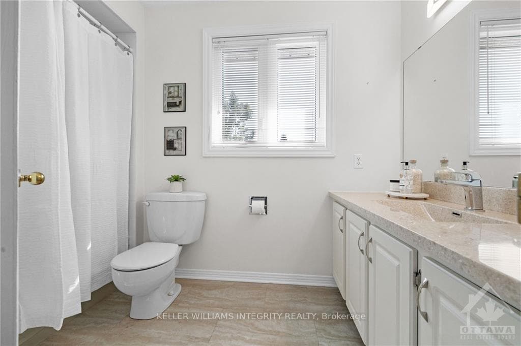 546 APOLLO Way photo 22