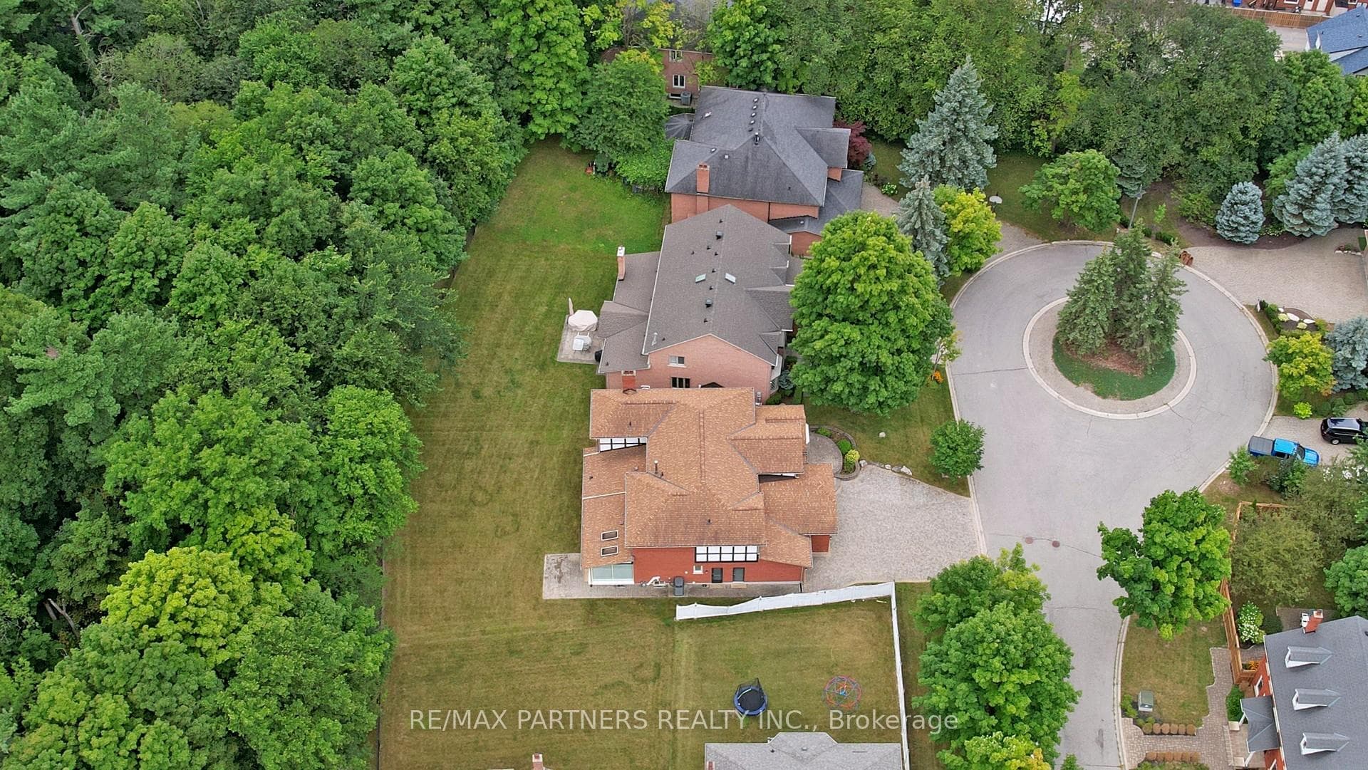 1 Fernwood Court photo 3