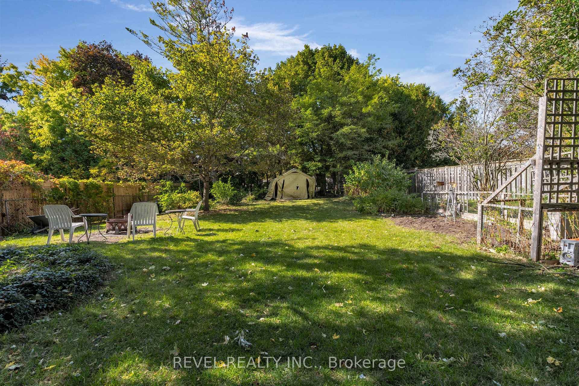 290 Pine Drive photo 27