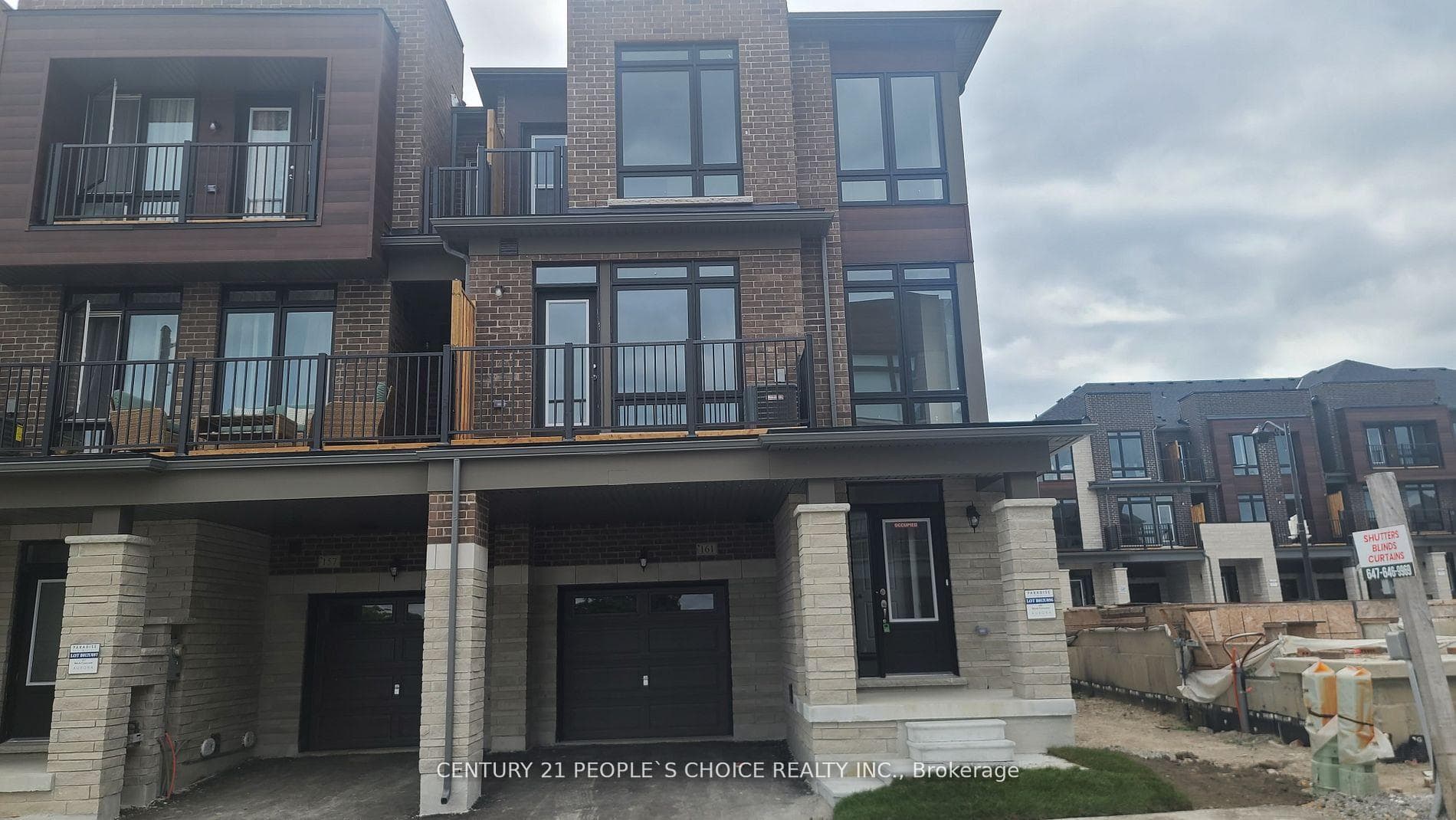 161 Blick Crescent photo 1