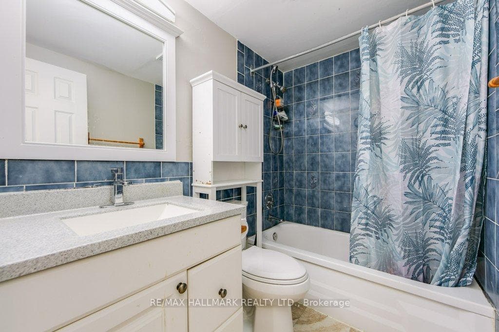 18 Coxworth Crescent photo 23