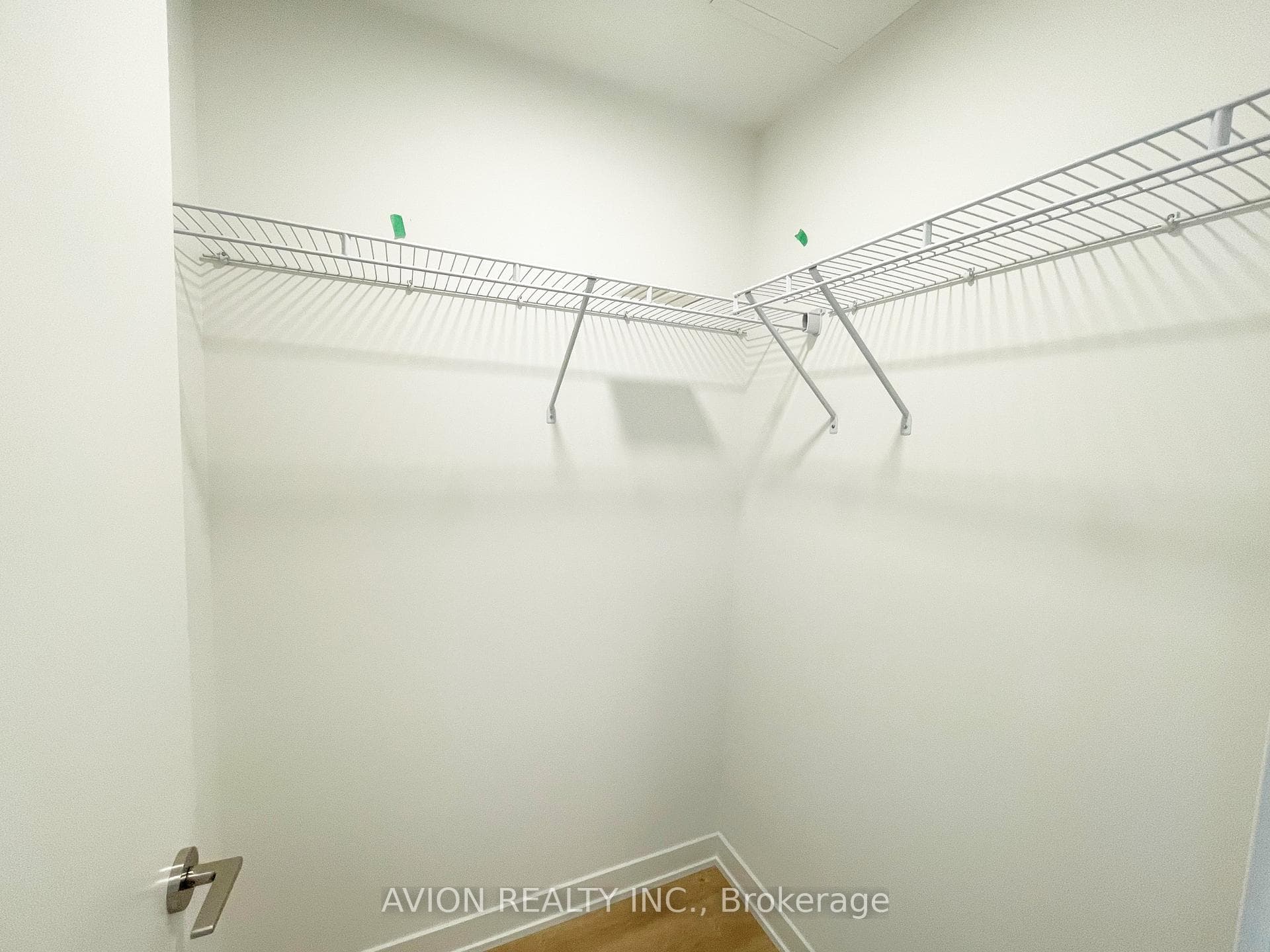38 Simcoe Promenade Unit 611 photo 9
