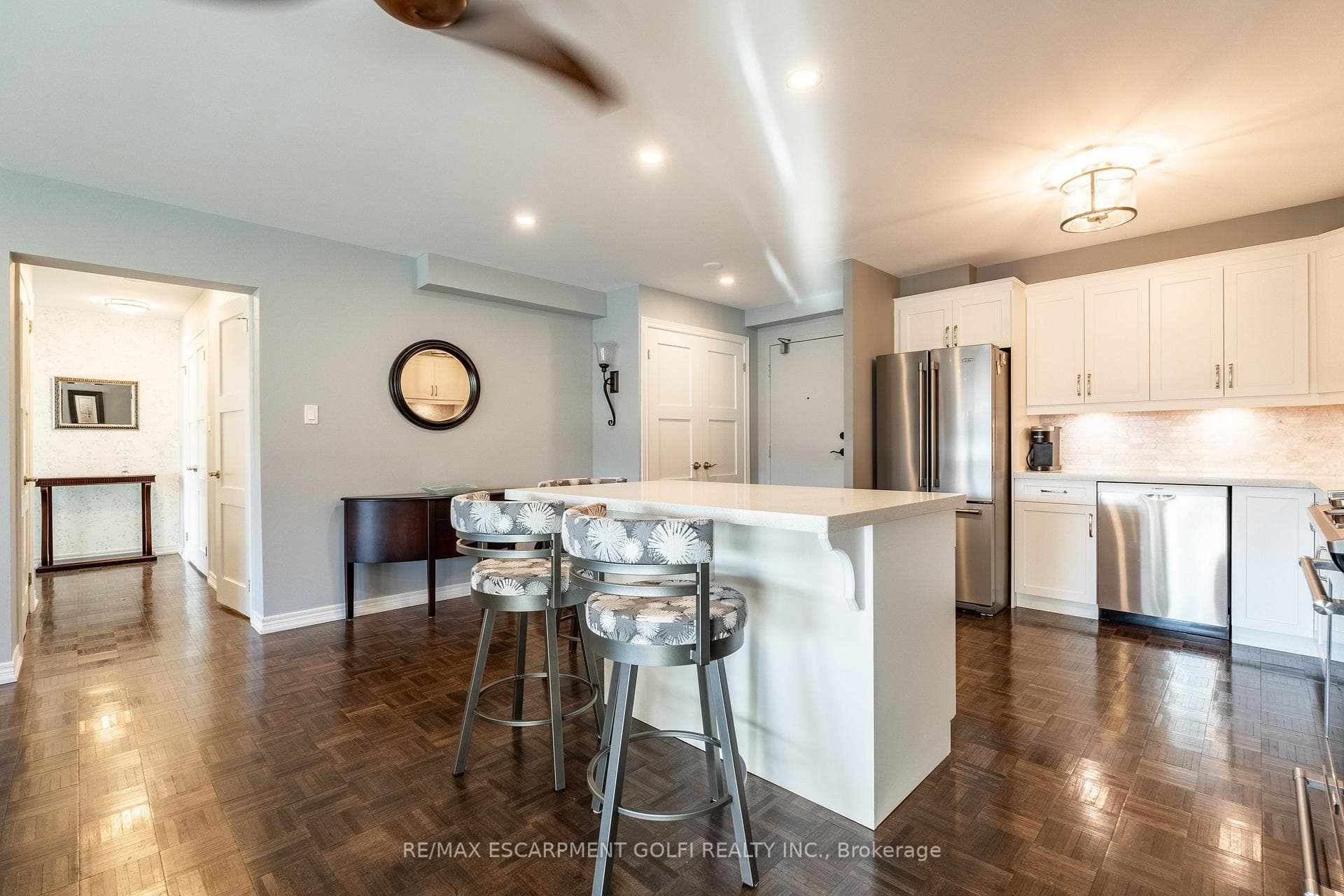 28 Robinson Street Unit 303 photo 13
