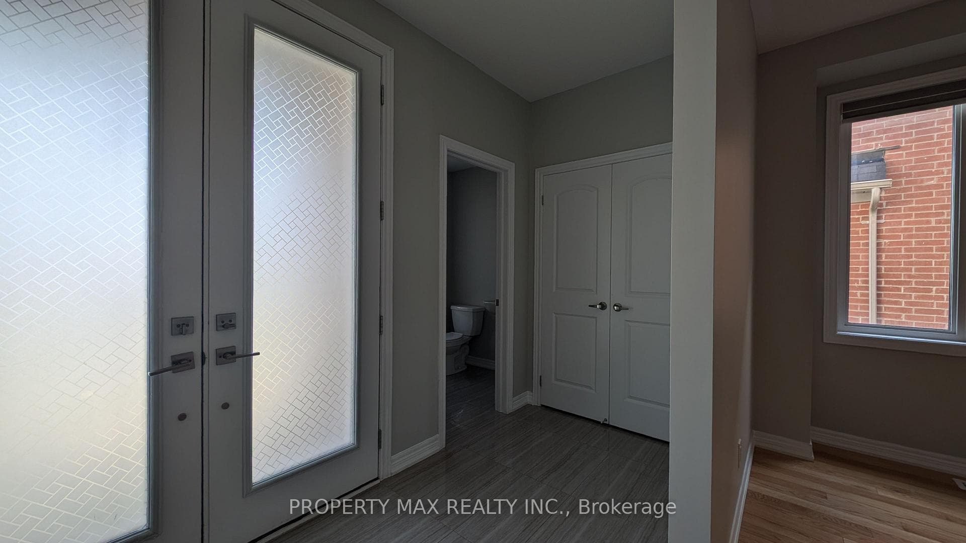 393 BUSATO Drive photo 2