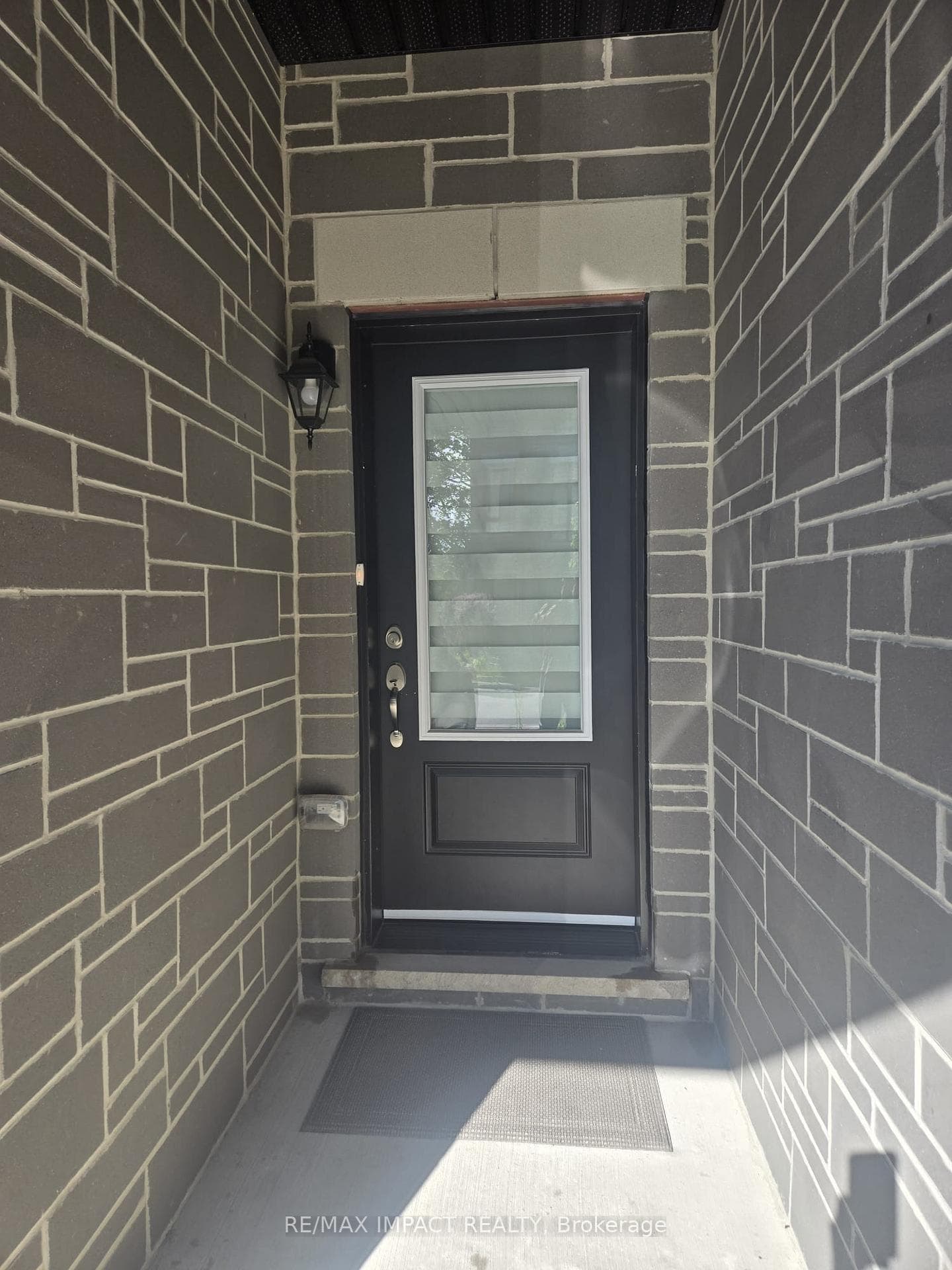 1475 Grand Prairie Path photo 3