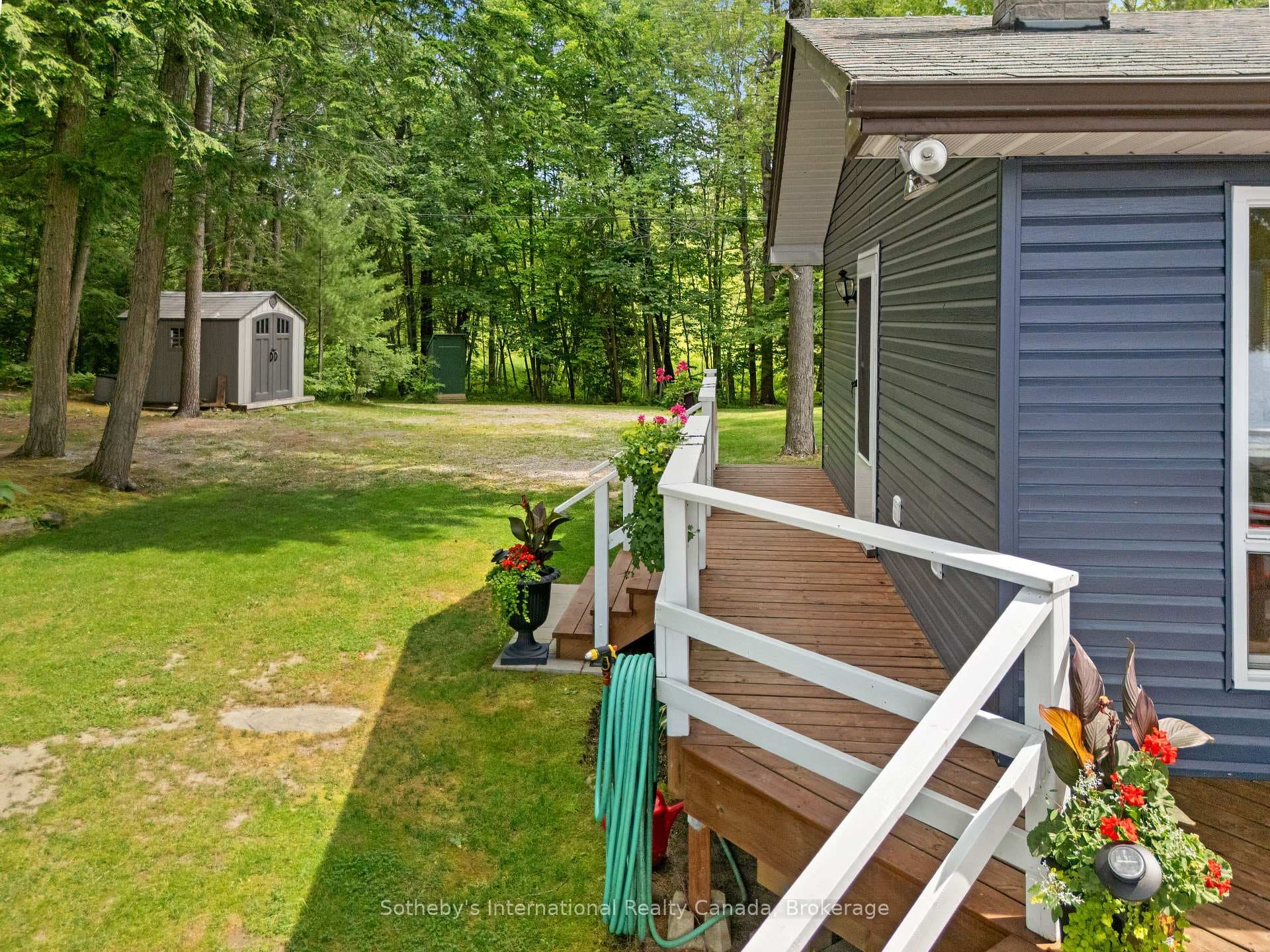 834 Eastshore Road photo 18